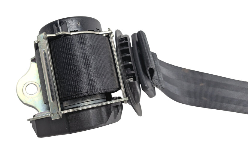 Thumbnail 3: 2016 LAND ROVER DISCOVERY SPORT (L550) REAR LEFT SEAT SEATBELT RETRACTOR (Black)