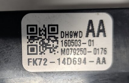 Thumbnail 9: 2016 LAND ROVER DISCOVERY SPORT (L550) REAR HEATED SEAT HEATER CONTROL SWITCH