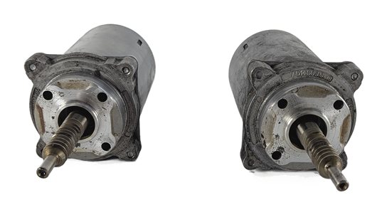 Thumbnail 2: 2008 BMW X5 (E70) 4.8L (N62) ENGINE VALVETRONIC ECCENTRIC CAM SHAFT MOTOR SET/2