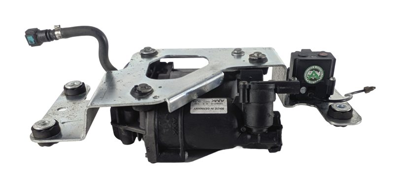 Thumbnail 6: 2008 BMW X5 (E70) AIR RIDE SUSPENSION COMPRESSOR PUMP w/ VALVE BLOCK & BRACKET