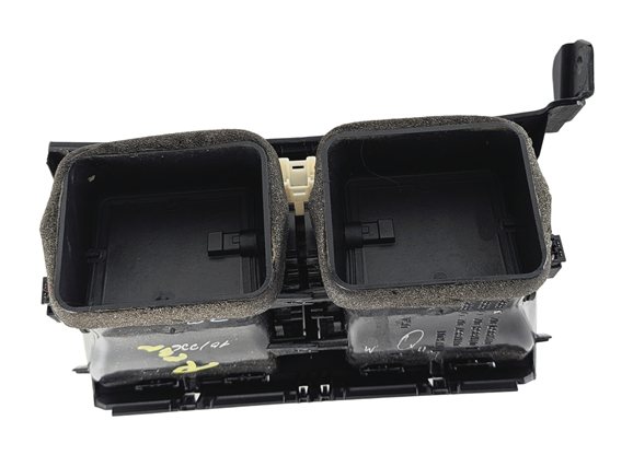 Thumbnail 6: 2008 BMW X5 (E70) REAR CENTER CONSOLE HEAT AIR AC CLIMATE VENT OUTLET (Black)