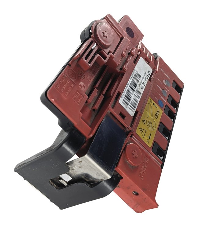 Thumbnail 2: 2008 BMW X5 (E70) 4.8L REAR POSITIVE BATTERY TERMINAL POWER DISTRIBUTION BLOCK