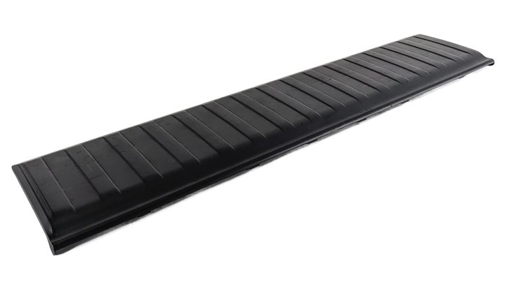 2008 BMW X5 (E70) REAR TRUNK CARGO LOADING SILL SCUFF PLATE COVER TRIM (Black)
