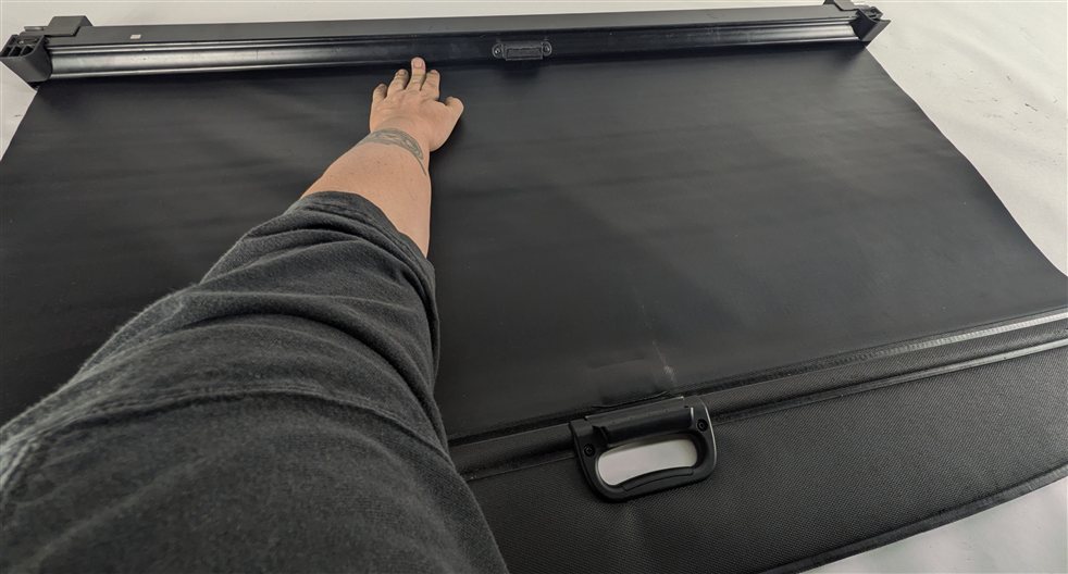 Thumbnail 7: 2008 BMW X5 (E70) REAR TRUNK CARGO COVER RETRACTABLE PRIVACY SHADE (Black)