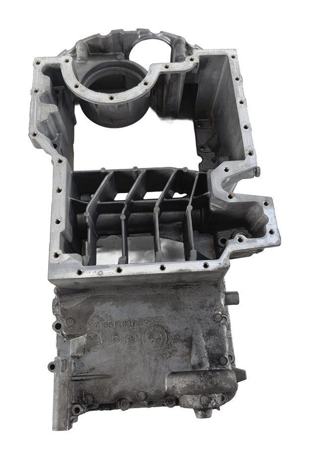 Thumbnail 6: 2007-2010 BMW X5 (E70) 4.8L V8 N62TU ENGINE UPPER MOTOR OIL FLUID PAN CRADLE