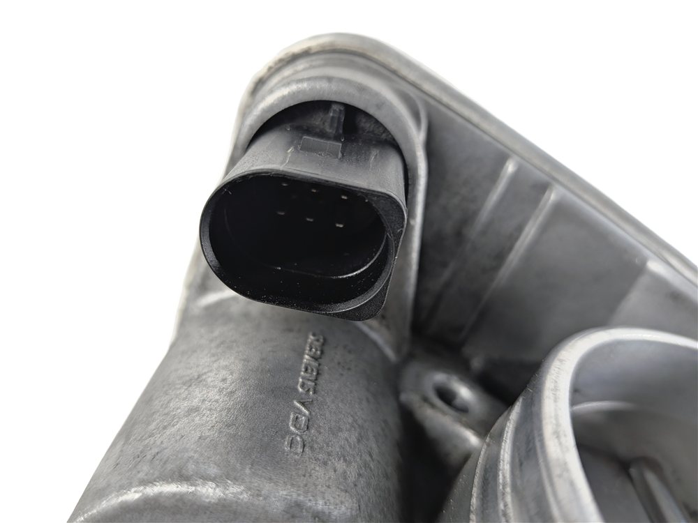 Thumbnail 9: 2006-2010 BMW 550i 650i 750i X5 (E60 E63 E65 E66 E70) 4.8L ENGINE THROTTLE BODY