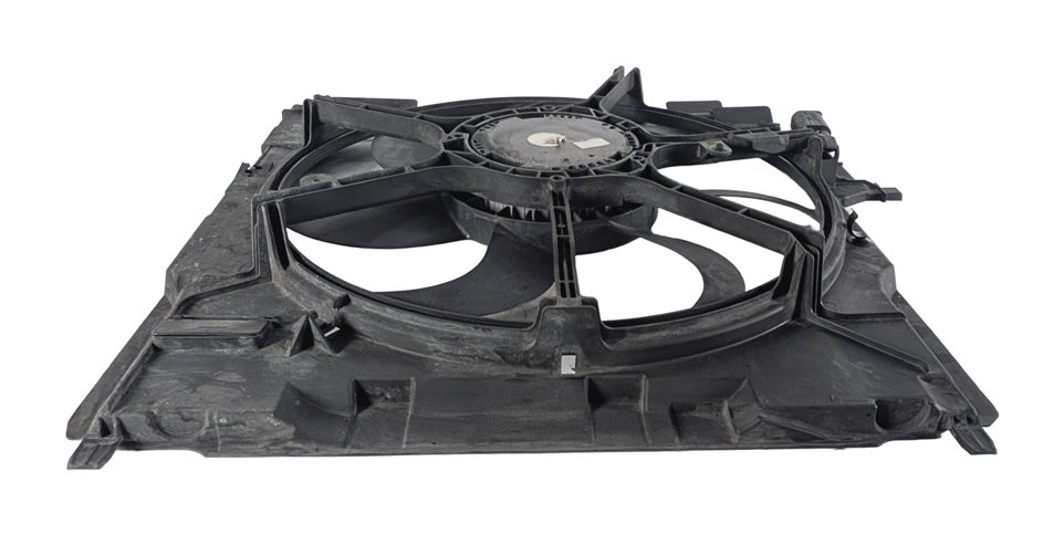 Thumbnail 2: 2007-2010 BMW X5 (E70) RADIATIOR COOLING FAN MOTOR w/ SHROUD (600 WATT)