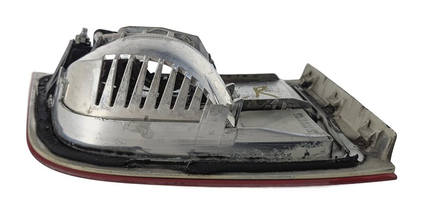 Thumbnail 5: 2007-2010 BMW X5 X5M (E70) LEFT DRIVER REAR INNER TRUNK TAILLIGHT LIGHT LAMP