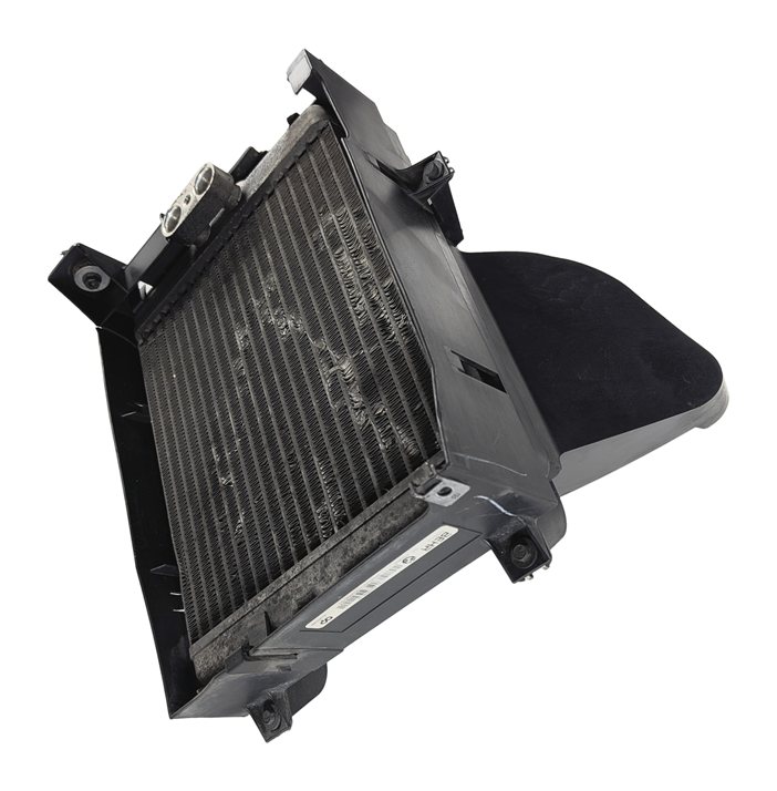 Thumbnail 4: 2007-2010 BMW X5 (E70) 4.8L ENGINE MOTOR OIL FLUID COOLER RADIATOR
