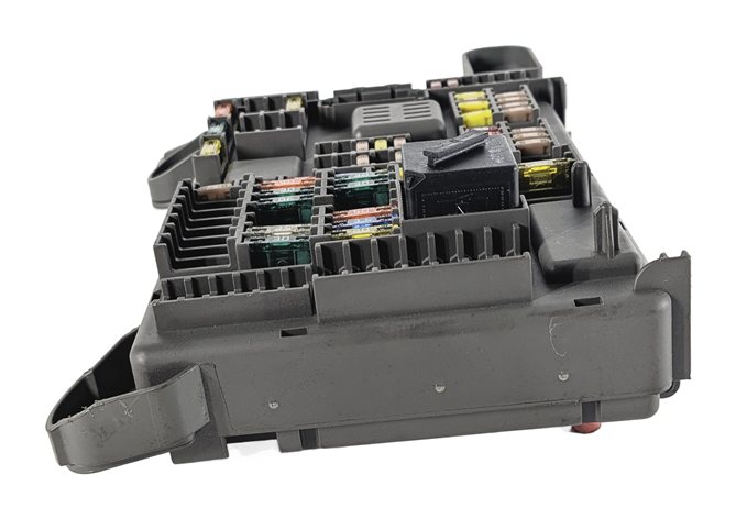 Thumbnail 2: 07-14 BMW X5 X6 E70 E71 REAR TRUNK POWER DISTRIBUTION FUSE BOX MODULE 6931687