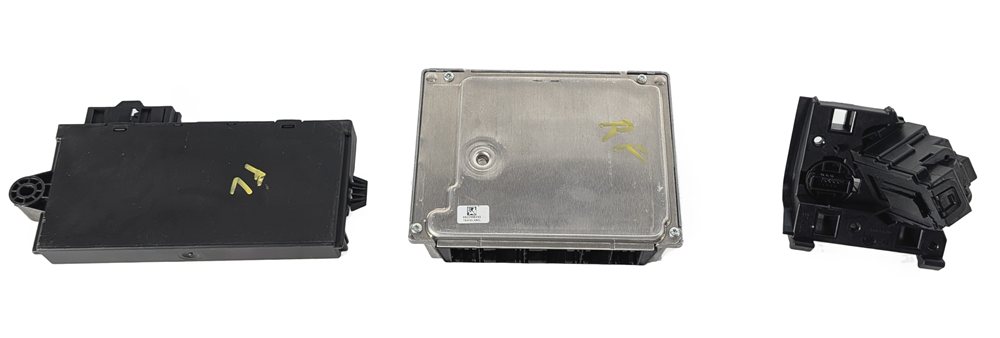 08 BMW X5 E70 4.8L N62 DME CAS3 START SWITCH SET/4 W/ KEY FOB NO BLADE KEY