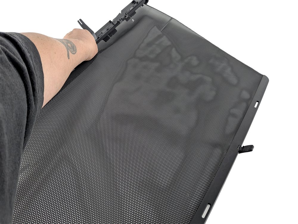 Thumbnail 7: 2007-2013 BMW X5 (E70) REAR RIGHT RETRACTABLE WINDOW SUN SCREEN PRIVACY SHADE