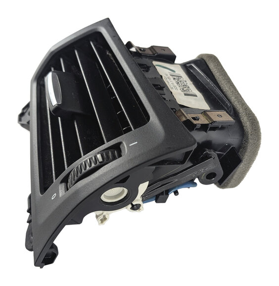Thumbnail 4: 2016 BMW X3 (F25) FRONT LEFT DRIVER DASH HEAT AIR AC VENT OUTLET BEZEL (Black)