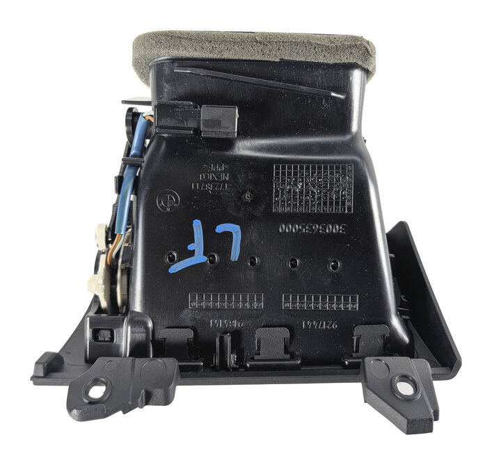 Thumbnail 7: 2016 BMW X3 (F25) FRONT LEFT DRIVER DASH HEAT AIR AC VENT OUTLET BEZEL (Black)