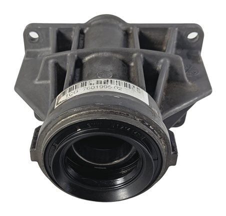 Thumbnail 4: 2016 BMW X3 (F25) FRONT AXLE DIFFERENTIAL DIFF CARRIER SUPPORT MOUNT BRACKET OEM