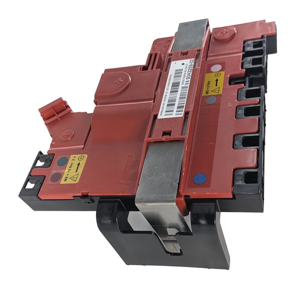 Thumbnail 7: 2016 BMW X3 (F25) 3.0L REAR POSITIVE BATTERY TERMINAL DISTRIBUTION BLOCK BOX B+