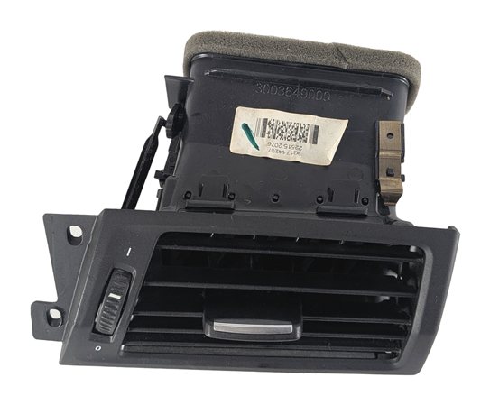 Thumbnail 4: 2016 BMW X3 (F25) FRONT RIGHT PASSENGER DASH HEAT AIR AC VENT LOUVER (Black)