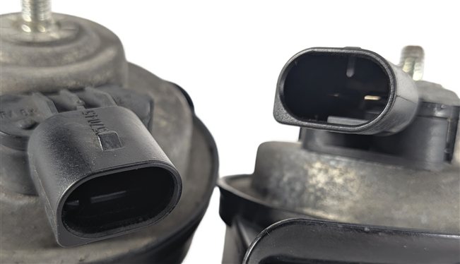 Thumbnail 8: 2011-2018 BMW X3 X4 (F25 F26) HIGH & LOW TONE SAFETY HORN SET-2