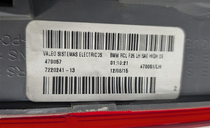 Thumbnail 11: 11-17 BMW X3 (F25) LEFT DRIVER REAR OUTER INCANDESCENT TAILLIGHT LAMP (OPT. 522)