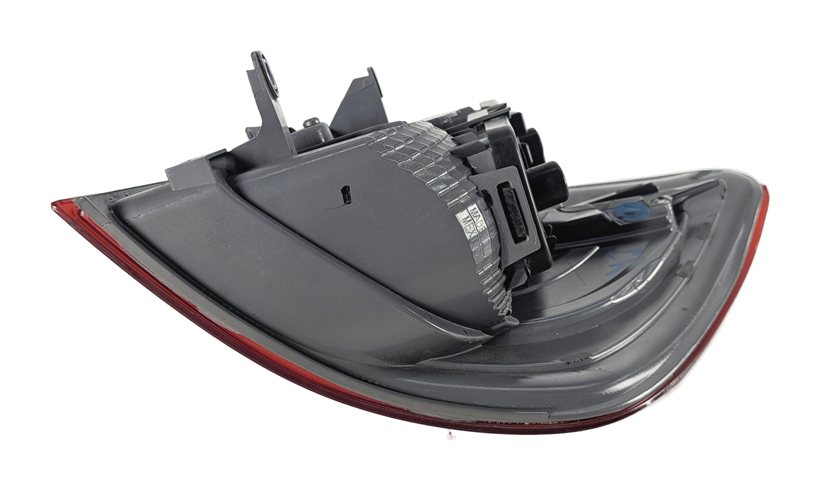 Thumbnail 7: 11-17 BMW X3 (F25) LEFT DRIVER REAR OUTER INCANDESCENT TAILLIGHT LAMP (OPT. 522)
