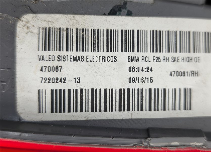Thumbnail 11: 11-17 BMW X3 (F25) RIGHT PASSENGER OUTER INCANDESCENT TAILLIGHT LAMP (OPT 522)