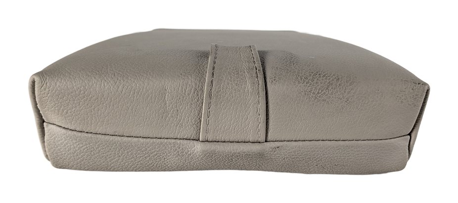 Thumbnail 8: 11-17 BMW X3 (F25) REAR CENTER SEAT FOLD DOWN ARMREST CUP HOLDER (Oyster)