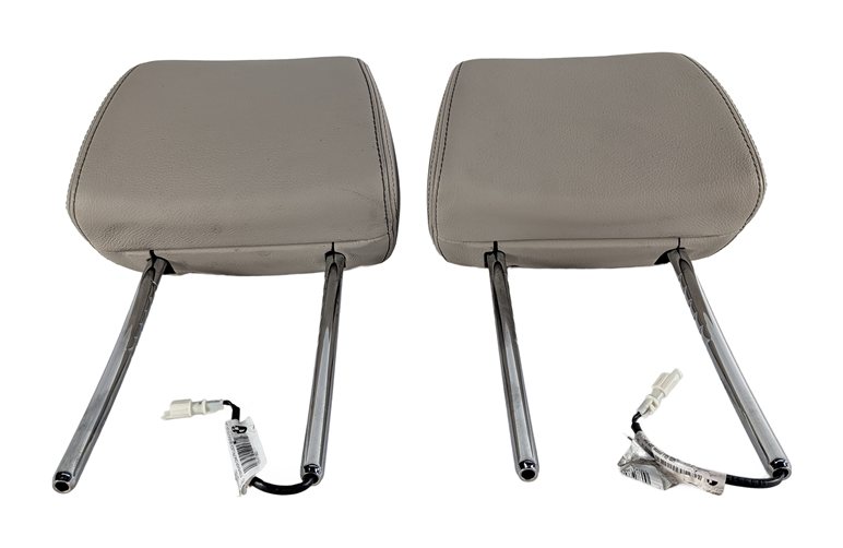 Thumbnail 2: 11-18 BMW X3 X4 (F25 F26) FRONT LEFT RIGHT SEAT HEADREST SET/2 (Oyster)