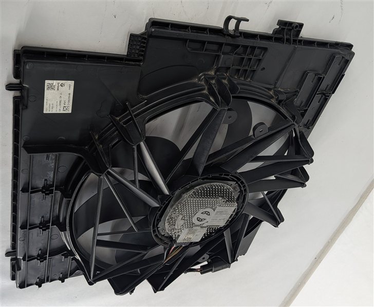 Thumbnail 7: 11-18 BMW X3 X4 (F25 F26) 3.0L N55 TURBO ENGINE 600 WATT RADIATOR COOLING FAN