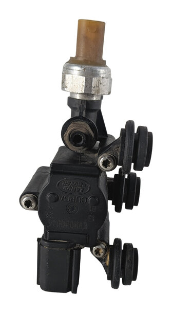 Thumbnail 7: 2011 LAND ROVER LR4 L319 AIR SUSPENSION RESERVOIR VALVE BLOCK w/ PRESSURE SENSOR