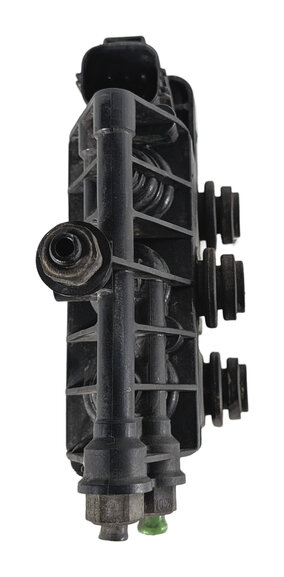 Thumbnail 3: 2011 LAND ROVER LR4 L319 REAR AIR RIDE SUSPENSION VALVE BLOCK SOLENOID MANIFOLD