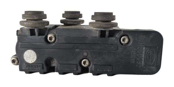Thumbnail 8: 2011 LAND ROVER LR4 L319 FRONT AIR RIDE SUSPENSION VALVE BLOCK SOLENOID MANIFOLD
