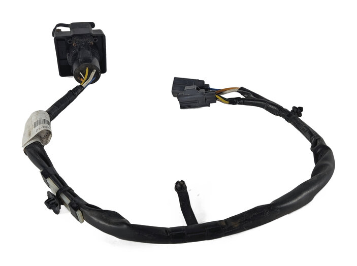 Thumbnail 6: 2011 LAND ROVER LR4 (L319) REAR TRAILER TOW HITCH WIRING HARNESS w/ 7 PIN SOCKET