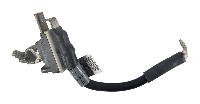 Thumbnail 3: 2011 LAND ROVER LR4 (L319) 5.0L NEGATIVE GROUND BATTERY CABLE w/ IBS SENSOR