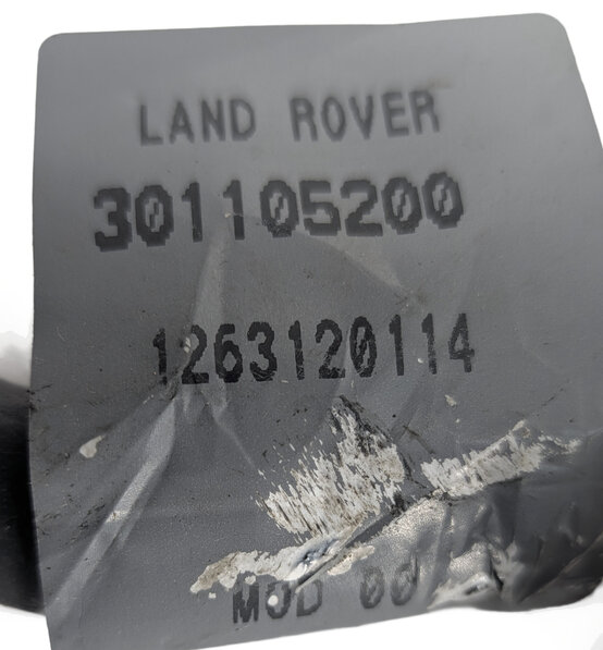 Thumbnail 8: 2011 LAND ROVER LR4 (L319) 5.0L NEGATIVE GROUND BATTERY CABLE w/ IBS SENSOR
