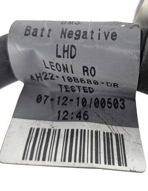 Thumbnail 9: 2011 LAND ROVER LR4 (L319) 5.0L NEGATIVE GROUND BATTERY CABLE w/ IBS SENSOR