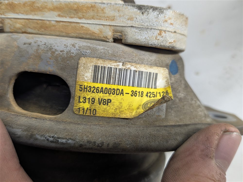 Thumbnail 8: 2011 LAND ROVER LR4 L319 5.0L AJ133 ENGINE LEFT/RIGHT MOTOR MOUNT BRACKET SET/4