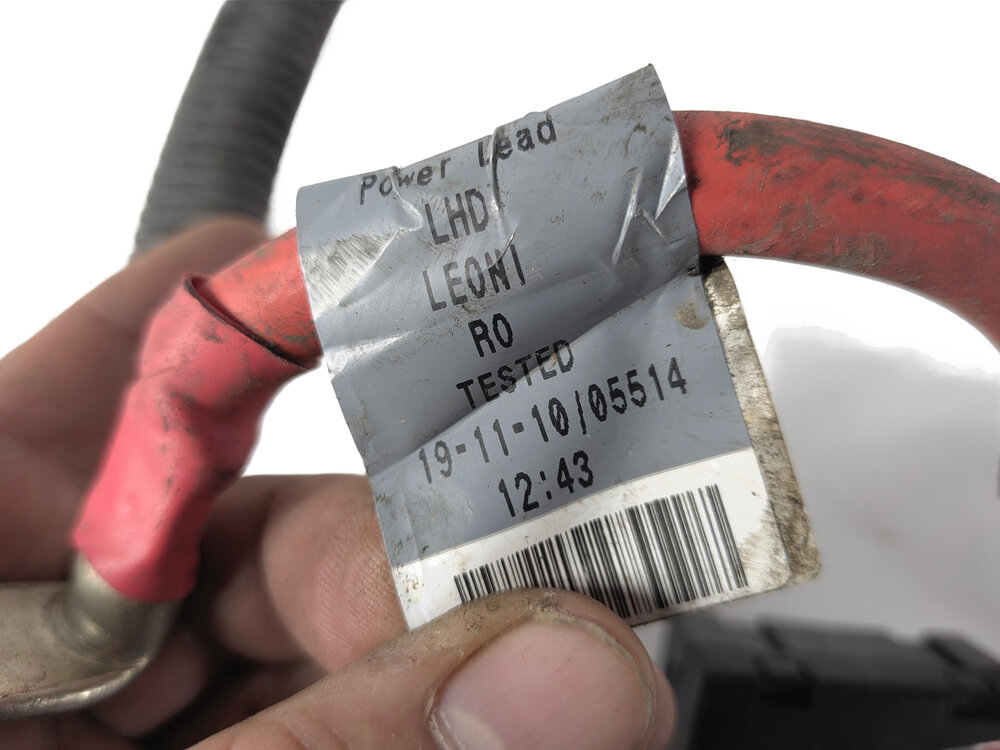 Thumbnail 9: 2011 LAND ROVER LR4 (L319) 5.0L POSITIVE BATTERY CABLE TERMINAL w/ MEGA FUSE