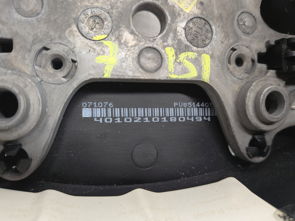 Thumbnail 10: 2010-2011 LAND ROVER LR4 (L319) HEATED STEERING WHEEL w/ SWITCH BUTTONS (Black)