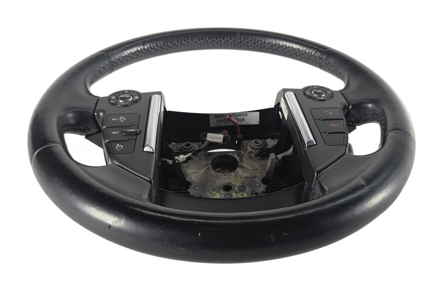 Thumbnail 3: 2010-2011 LAND ROVER LR4 (L319) HEATED STEERING WHEEL w/ SWITCH BUTTONS (Black)