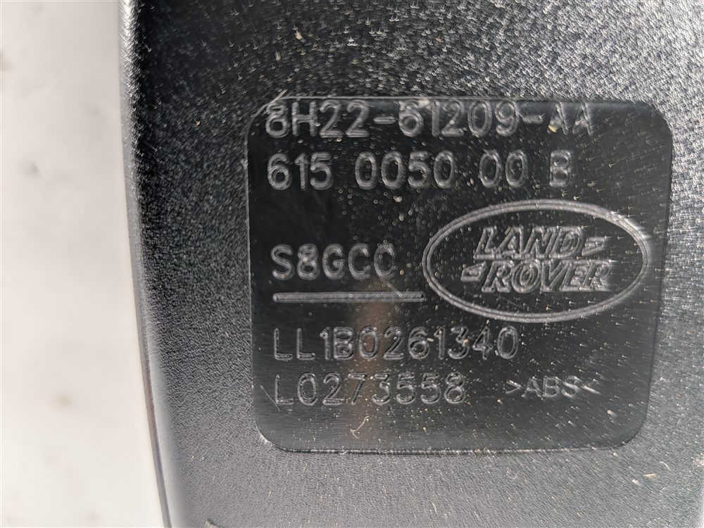 Thumbnail 8: 2008-2016 LR3 LR4 / RANGE ROVER SPORT (L320) LEFT FRONT DRIVER SEATBELT RECEIVER
