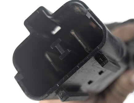 Thumbnail 8: 05-16 RANGE ROVER LR3 LR4 (L322/L320) AIR SUSPENSION COMPRESSOR PUMP (HITACHI)