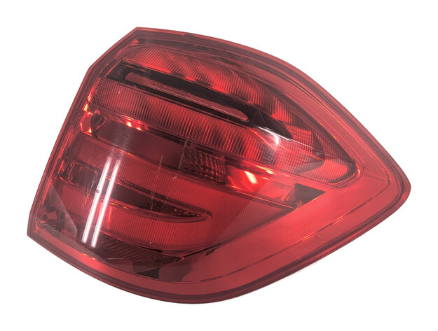 Thumbnail 2: 13-16 MERCEDES GL (X166) REAR RIGHT PASSENGER OUTER TAILLIGHT BRAKE LIGHT LAMP