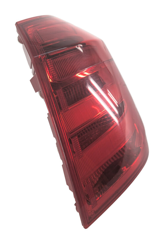 Thumbnail 5: 13-16 MERCEDES GL (X166) REAR RIGHT PASSENGER OUTER TAILLIGHT BRAKE LIGHT LAMP