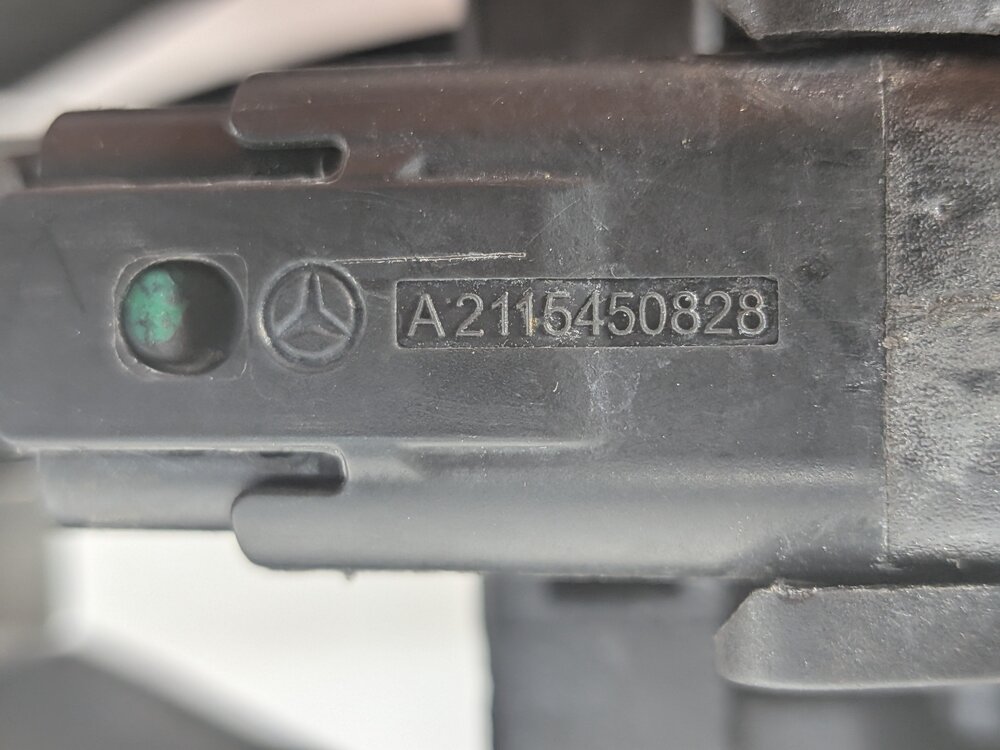 Thumbnail 9: 13-16 MERCEDES GL350 GL450 GL550 ML350 REAR LEFT KEYLESS DOOR HANDLE (Black)