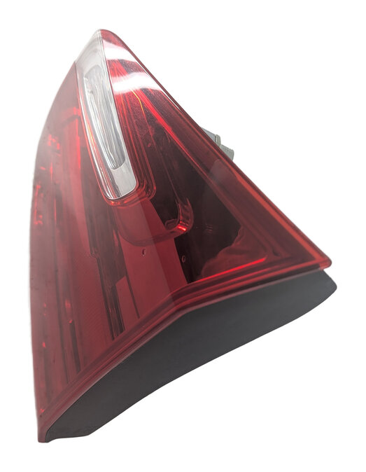 Thumbnail 4: 13-16 MERCEDES GL350 GL450 GL550 (X166) REAR RIGHT INNER TAILLIGHT LIGHT LAMP