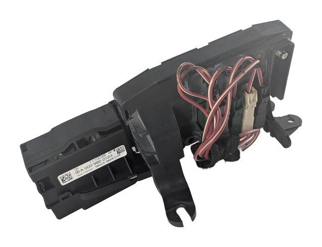 Thumbnail 5: 12-16 MERCEDES GL ML CLASS (W166 X166) REAR FUSE BOX RELAY CARRIER BLOCK