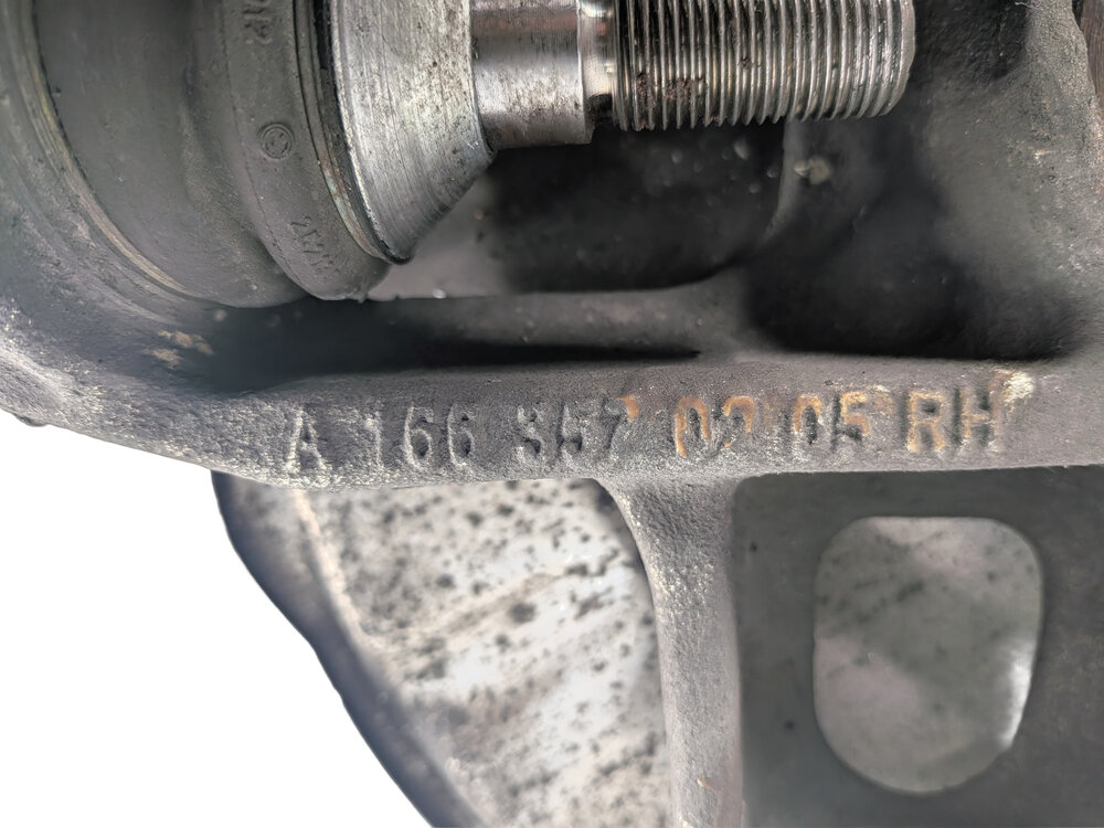 Thumbnail 9: 12-15 MERCEDES GL350 GL450 GL550 ML350 (W166 X166) RIGHT REAR SPINDLE KNUCKLE