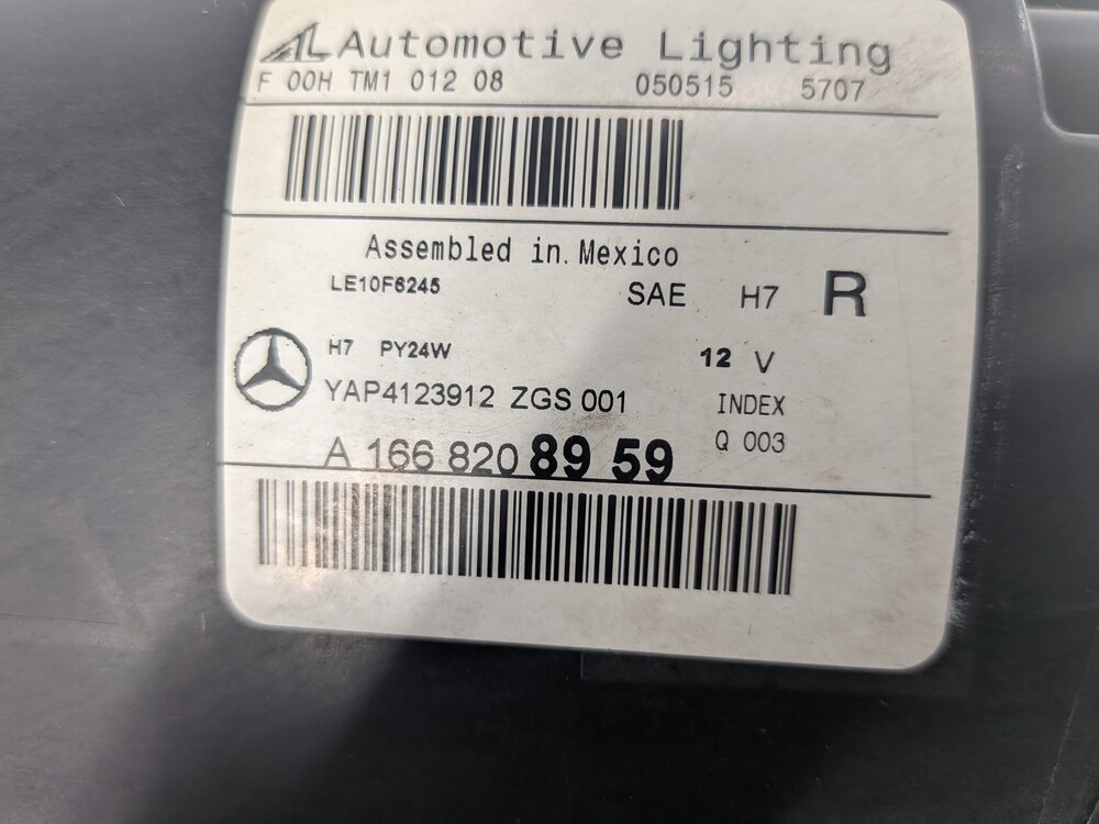Thumbnail 8: 2013-2016 MERCEDES GL CLASS (X166) RIGHT PASSENGER HALOGEN HEADLIGHT LIGHT LAMP