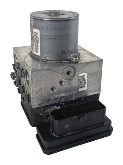 14-15 MERCEDES GL350 GL450 GL550 ML350 ML550 (W166 X166) ABS BRAKE PUMP MODULE