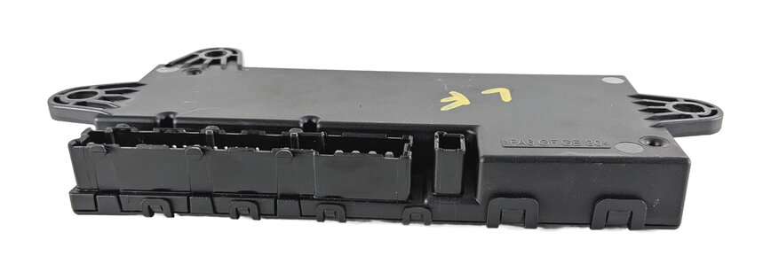 Thumbnail 2: 2013-2015 MERCEDES GL ML CLASS (W166 X166) AIRMATIC SUSPENSION CONTROL MODULE